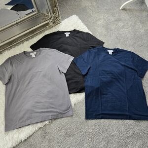 Seventh Avenue 3-Pack Short-Sleeve Tee. Size XL. New without tags.Relaxed crew